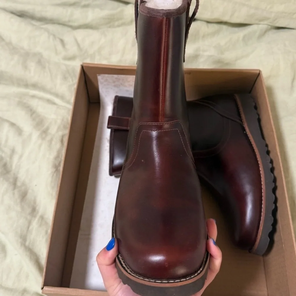 UGG Australia Stoneman Brown Boots - Picture 5 of 7
